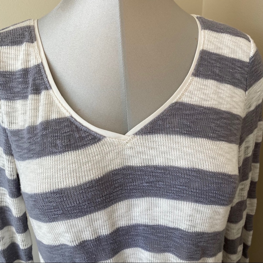 White House Black Market stripe Long Sleeve Top - Picture 5 of 6